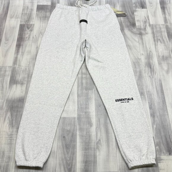 ✅Mens M Essentials Fear of God Gray/Light Oatmeal Sweatpants Joggers Drawstring - Picture 1 of 10